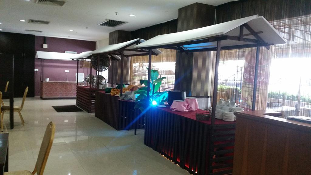 Carlton Hotel Shah Alam Exterior photo